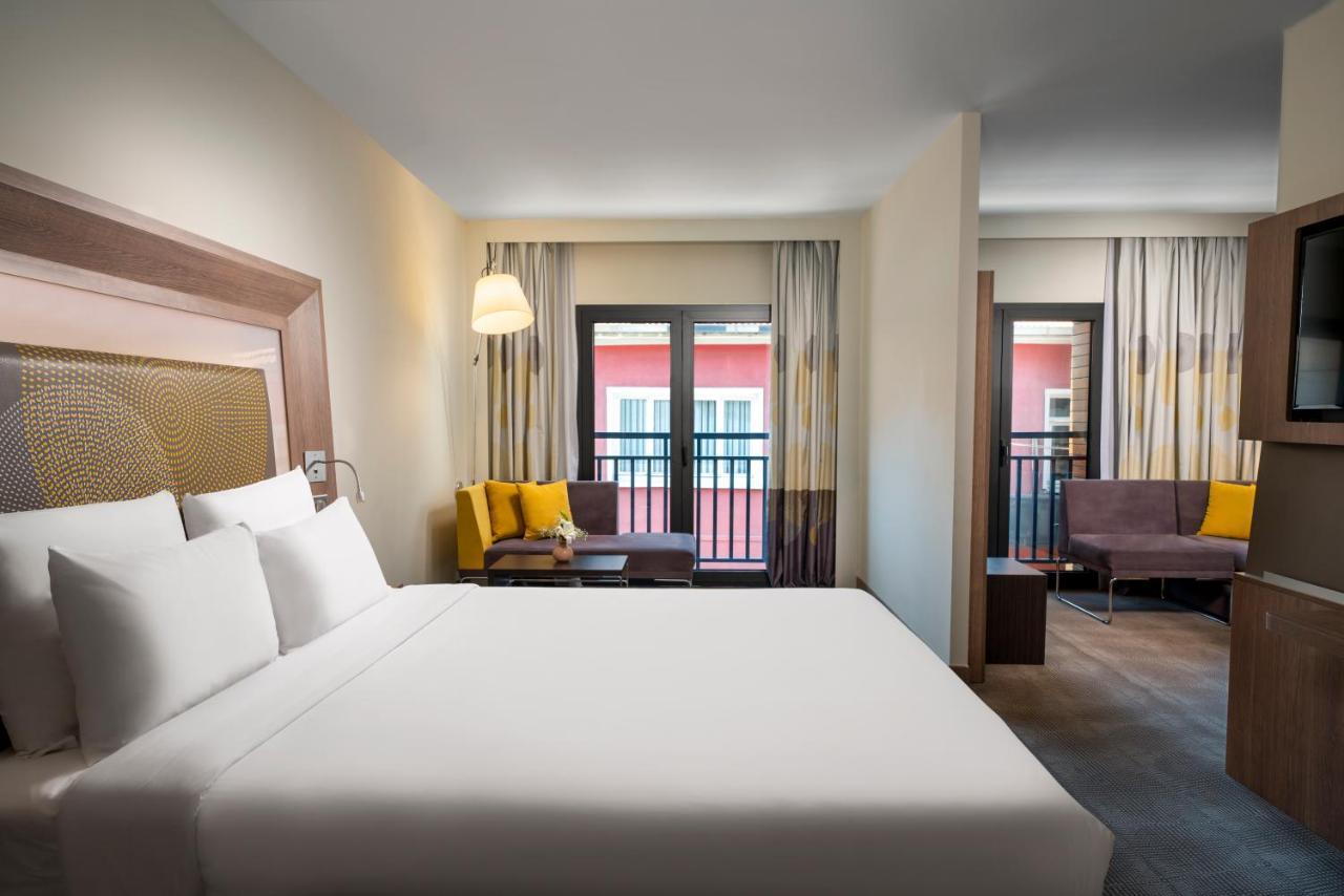 Novotel Bosphorus Hotel